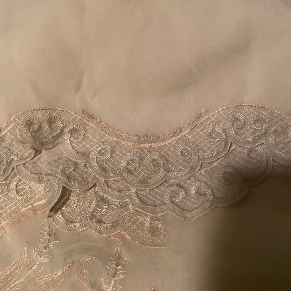 Sheer Curtains with Flowered Design - Picture 2 of 2